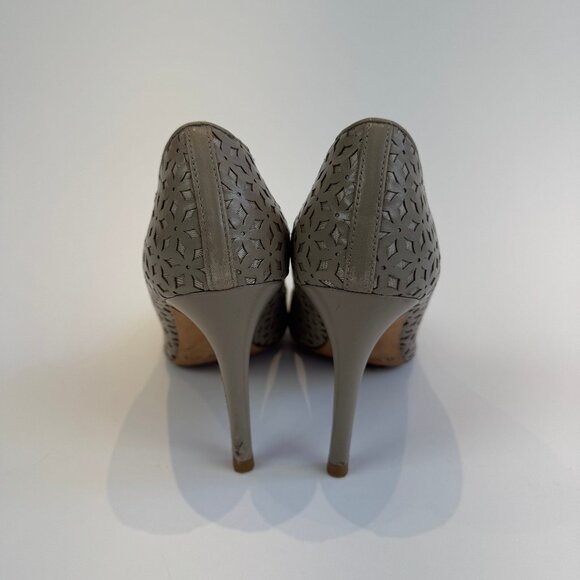 LK Bennett Grey Pumps with Pierced Floral Motif, EU 40 - Picture 3 of 16